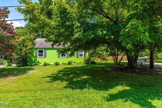 829 Colleton Rd, Raleigh, NC 27610