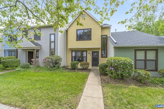 553 Millstone Ct, Charlottesville, VA 22901