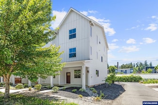 2116 Audubon Ave SE, Salem, OR 97310