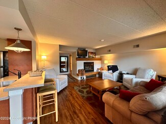 59 Midlake Dr Unit 102I, Lake Harmony, PA 18624