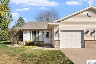 217 11th Avenue Ct NE, Waseca, MN 56093