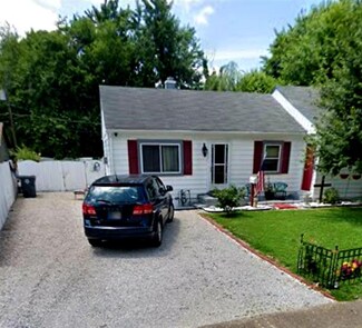 1715 Ravenswood Dr, Evansville, IN 47714