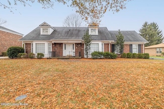 8810 Nottingham Pkwy, Louisville, KY 40222