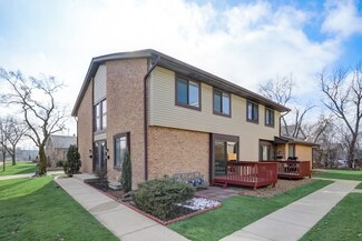 8326 Portsmouth Dr Unit A, Darien, IL 60561