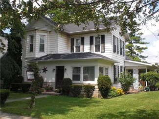 205 E N, West Unity, OH 43570