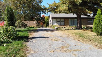 5680 W 51st Dr N, Indianapolis, IN 46254