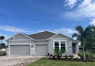 2082 Killian Dr, Palm Bay, FL 32905