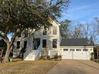 4524 Shadow Wood Cir, Pascagoula, MS 39581