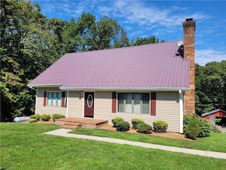 1160 Flinty Knoll Rd, Pinnacle, NC 27043