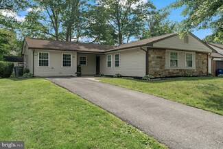 38 Neptune Ln, Willingboro, NJ 08046