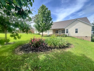 131 Betsy Ross Ln, Danville, KY 40422