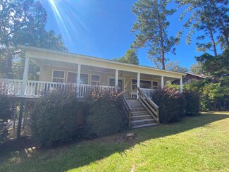 924 Lakeshore Dr, Abbeville, AL 36310