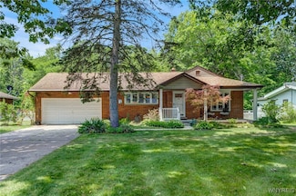 5092 Dana Dr, Lewiston, NY 14092