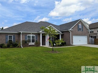 102 Bluegrass Cir, Guyton, GA 31312