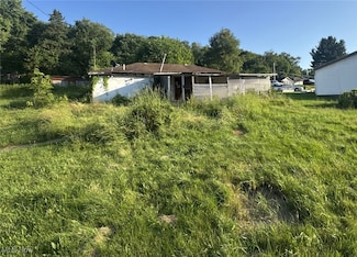 14 Lincoln St, Salineville, OH 43945