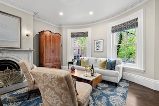 94 Waltham St Unit 4, Boston, MA 02118