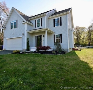 40 Great Hill Pond Rd, Portland, CT 06480