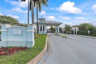 5201 NW 18th St Unit 2F, Lauderhill, FL 33313
