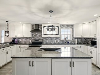35 Walnut Trail, Velarde, NM 87582