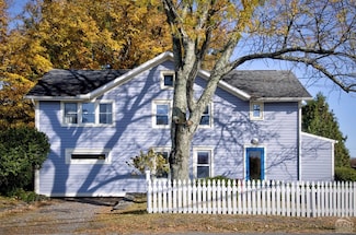 606 Church Ave, Germantown, NY 12526