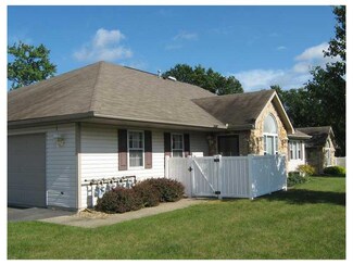 208 Charlotte Ln, Union Township, PA 16101