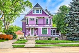 222 E Irving Ave, Oshkosh, WI 54901