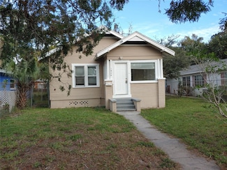 1924 30th St S, Saint Petersburg, FL 33712