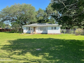 810 Vatican Rd, Carencro, LA 70520