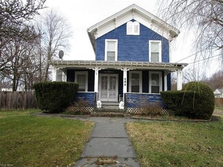 484 N Broadway, Geneva, OH 44041