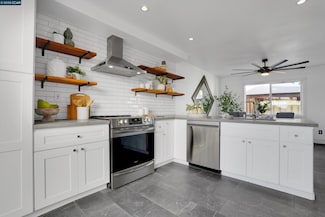 1249 Marina Cir, Discovery Bay, CA 94505