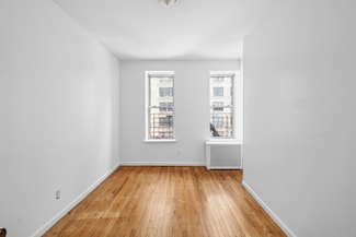 320 E 49th St Unit 35, New York, NY 10017