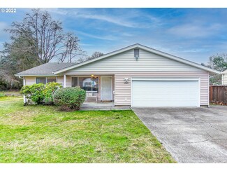 1360 Sunny Dr, Eugene, OR 97404