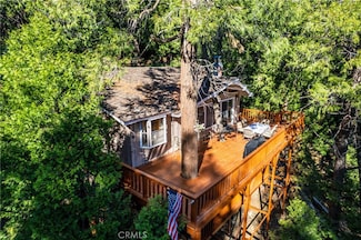 24370 Bernard Dr, Crestline, CA 92325
