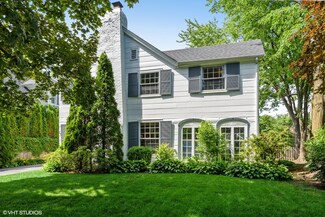 375 Woodlawn Ave, Glencoe, IL 60022
