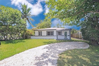 990 NE 159th St, North Miami Beach, FL 33162