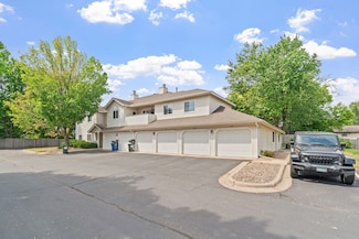4040 Maureen Dr NE Unit 103, Columbia Heights, MN 55421