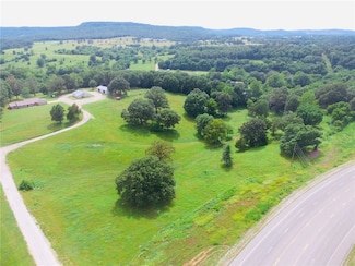 11339 Highway 62 E, Green Forest, AR 72638