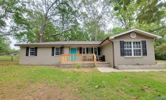 663 Mulberry Rd, Hazel Green, AL 35750