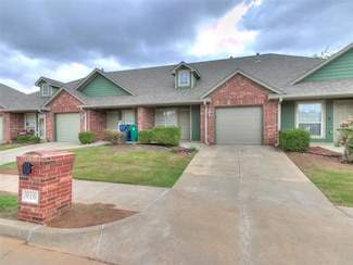 924 SW 92nd St, Oklahoma City, OK 73139