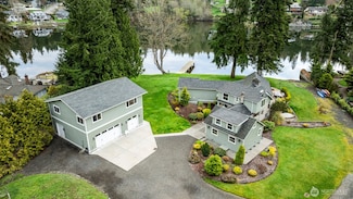 6685 NE Sid Price Rd, Poulsbo, WA 98370