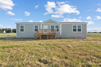 207 Homestead Ct, Lipan, TX 76462