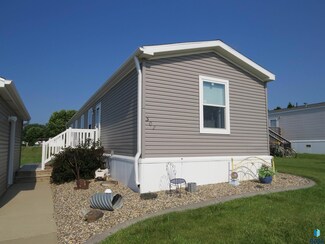 307 N Caley Place, Sioux Falls, SD 57110