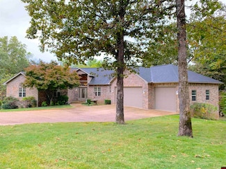 1722 Brentwood Dr, Mountain Home, AR 72653