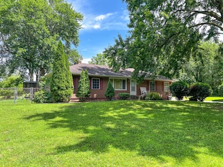 2314 Hand Rd, Niles, MI 49120