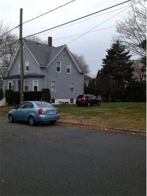 217 Lamphor St, Fall River, MA 02721