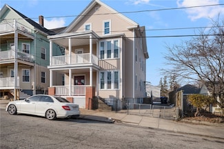 65 Hendrick St Unit 2, Providence, RI 02908