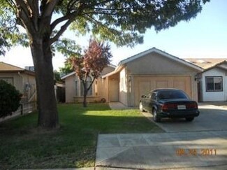 4176 W Michigan Ave, Fresno, CA 93722