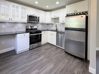 19 Fernview Ave Unit 6, North Andover, MA 01845