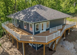 327 Big Cedar Dr, Camdenton, MO 65020