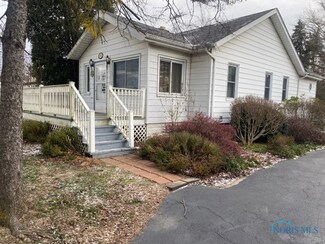 8547 Central Ave, Sylvania, OH 43560